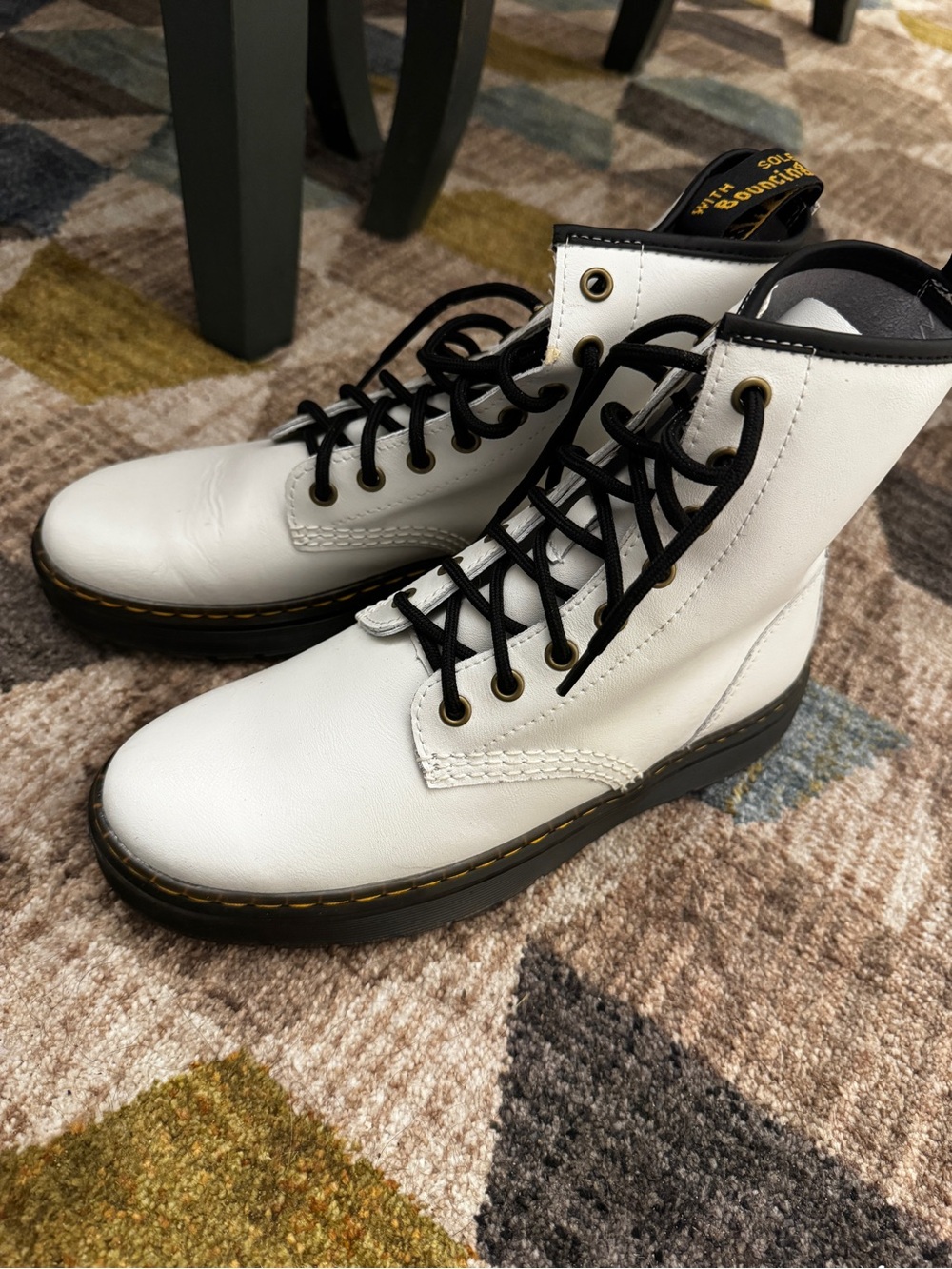 Dr. Marten’s ZAVALA WHITE UNISEX 7M / 8L Combat Boot